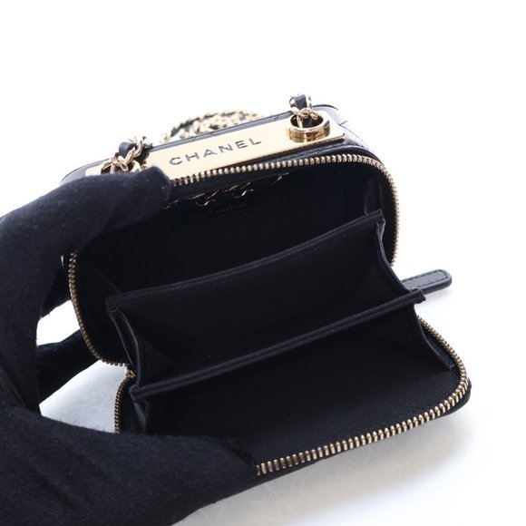 Chanel Mini Black Lambskin Trendy CC Cardholder With Chain - Picture 12 of 15